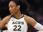 라스베이거스 에이시스의 스타 아자 윌슨이 WNBA 역사상 최다 연봉 선수 기록을 경신하며 최초로 100만 달러 이상을 벌었다