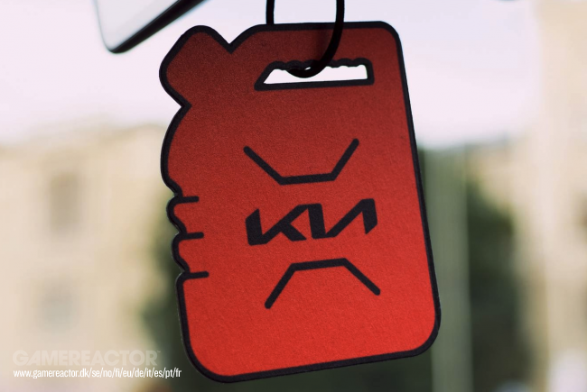 기아차, 신규 전기차 고객에게 휘발유 냄새가 나는 방향제 나눠