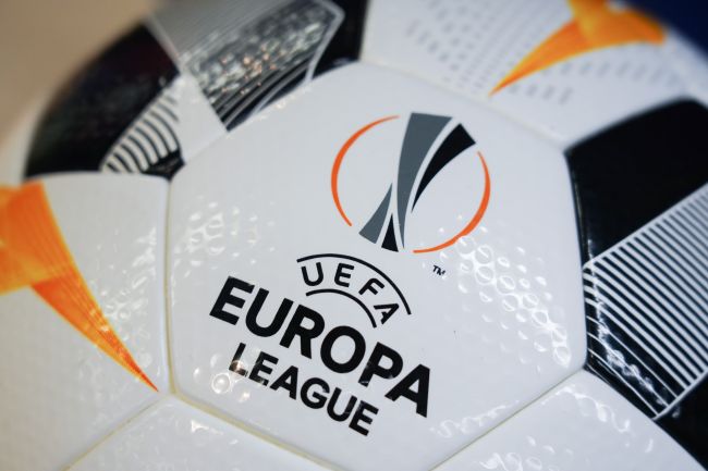 Europa League 테이블: 진출이 확정된 팀들과 마지막 두 번째 매치데이 이후 탈락한 팀들