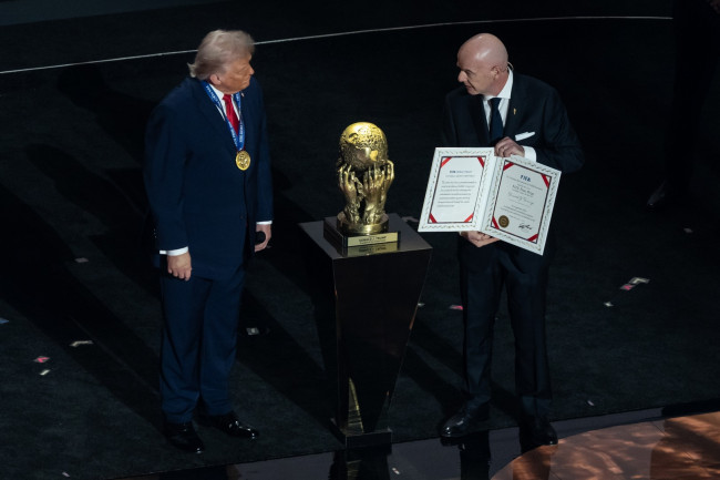노르웨이는 트럼프에게 수여된 논란의 "평화상"에 대해 FIFA 회장 지아니 인판티노에 대한 불만을 지지한다