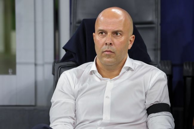 알아볼 수 없는 리버풀, 크리스탈 팰리스에 의해 EFL 컵에서 3-0 탈락