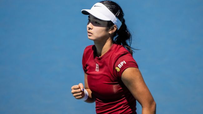 알렉산드라 엘라는 워싱턴에서 놀라운 역전을 거둔 후 WTA 단식 타이틀을 획득한 최초의 필리핀 선수가 되었다