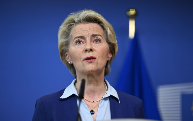 유럽연합(EU), 군비 지출 확대를 위해 재정 준칙 완화 고려