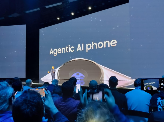 삼성 갤럭시 S26과 버즈 4가 Unpacked 2026에서 발표되었습니다