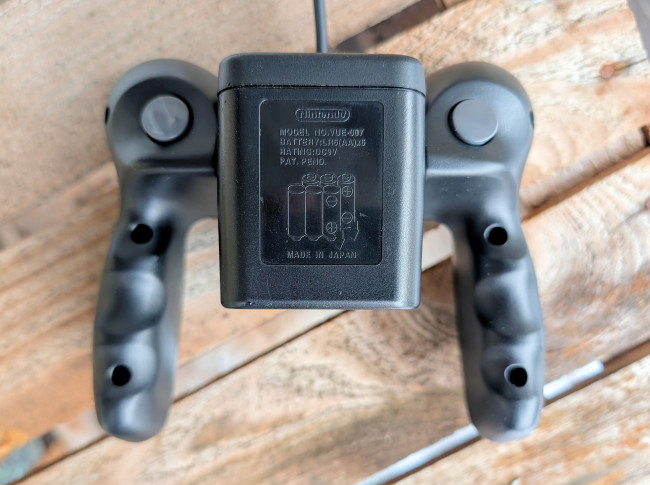 가상 소년: 불멸이 된 실패자