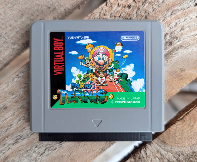 가상 소년: 불멸이 된 실패자