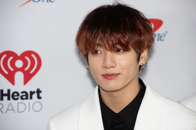 정국의 초인종을 133번 눌렀던 BTS 스토커는 추방될 수 있다