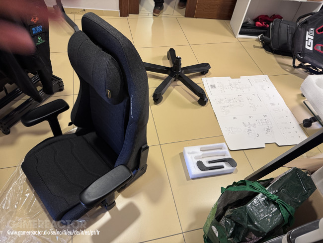 DXRacer 마스터 게이밍 체어