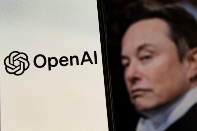 머스크, 새로운 소송에서 알트만의 OpenAI가 영업비밀 도용 혐의로 기소