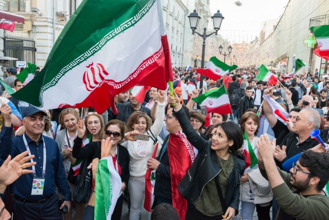 도널드 트럼프, 워싱턴 DC에서 열린 월드컵 무승부에 대한 이란 보이콧 실패로 자신의 뜻을 이루다