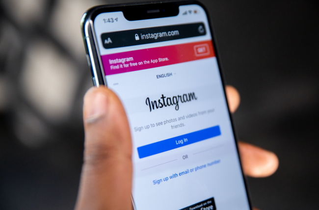 2024년에 어떤 축구 팀이 가장 많은 소셜 미디어 팔로워를 얻었는지 추측할 수 있을 것입니다