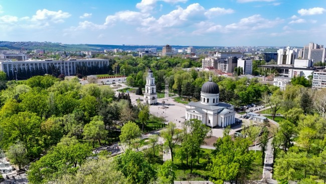 유럽연합과 러시아, 두 블록의 미래를 결정할 수 있는 선거에서 몰도바를 놓고 싸움