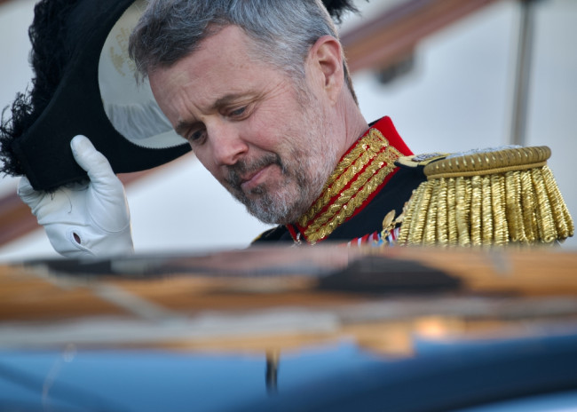 덴마크의 프레데릭 국왕, 그린란드를 방문해 트럼프의 북극 관심 속에서 단결을 재확인하다