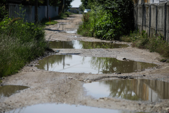 루마니아는 EU에서 가장 위험한 도로 문제를 해결하기 위한 첫 실질적인 조치를 취했다