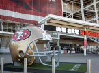 NFL 팀 샌프란시스코 49ers와 리즈 유나이티드, 레인저스의 구단주 제드 요크가 매춘 청뢰 혐의로 체포되었다