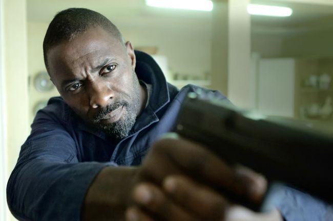 매즈 미켈슨이 차기 제임스 본드에 무게를 싣는다