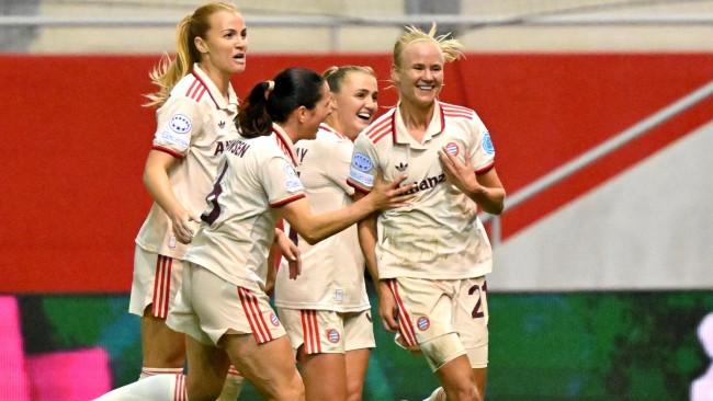 바이에른이 바르사를 상대로 7-1로 패한 것은 "독일 여자 축구 전체에 충격파를 보낼 수 있다"고 말했다.