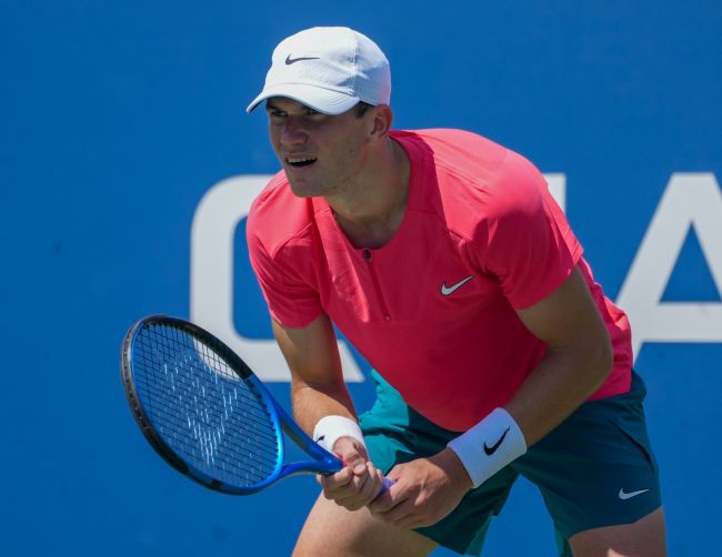 잭 드레이퍼가 또 다른 친선 대회에서 은퇴하며 호주 오픈 출전이 우려되고 있다