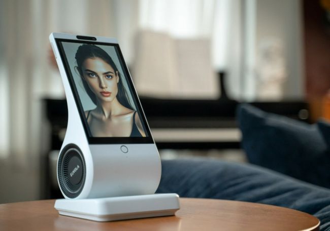 Euvola Emotional AI Companion Device로 외로움을 극복하세요