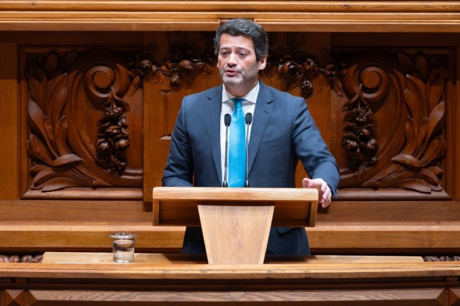 포르투갈 법원, 극우 체가에게 반로마 포스터 삭제를 명령하다