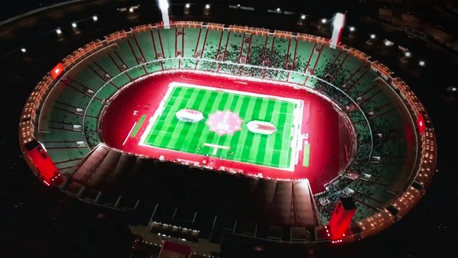 모로코의 AFCON 주최 측은 거의 비어 있는 경기장에 무료로 입장할 수 있도록 허용하고 있습니다