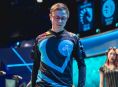 Jensen은 거의 13년의 League of Legends 경력을 끝내며 공식적으로 은퇴합니다.